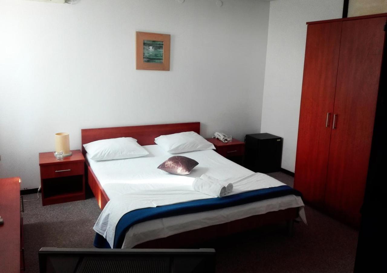 Hotel Park Visici Ngoại thất bức ảnh